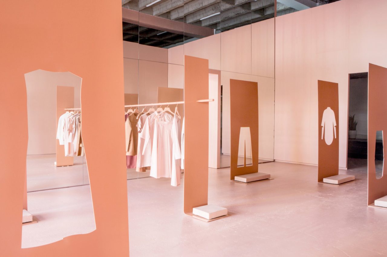 Photo of a beige popup clothing store