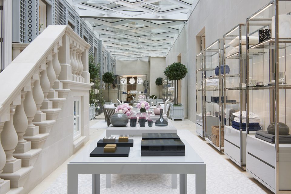 Interior view of Dior London (Peter Marino Architect).