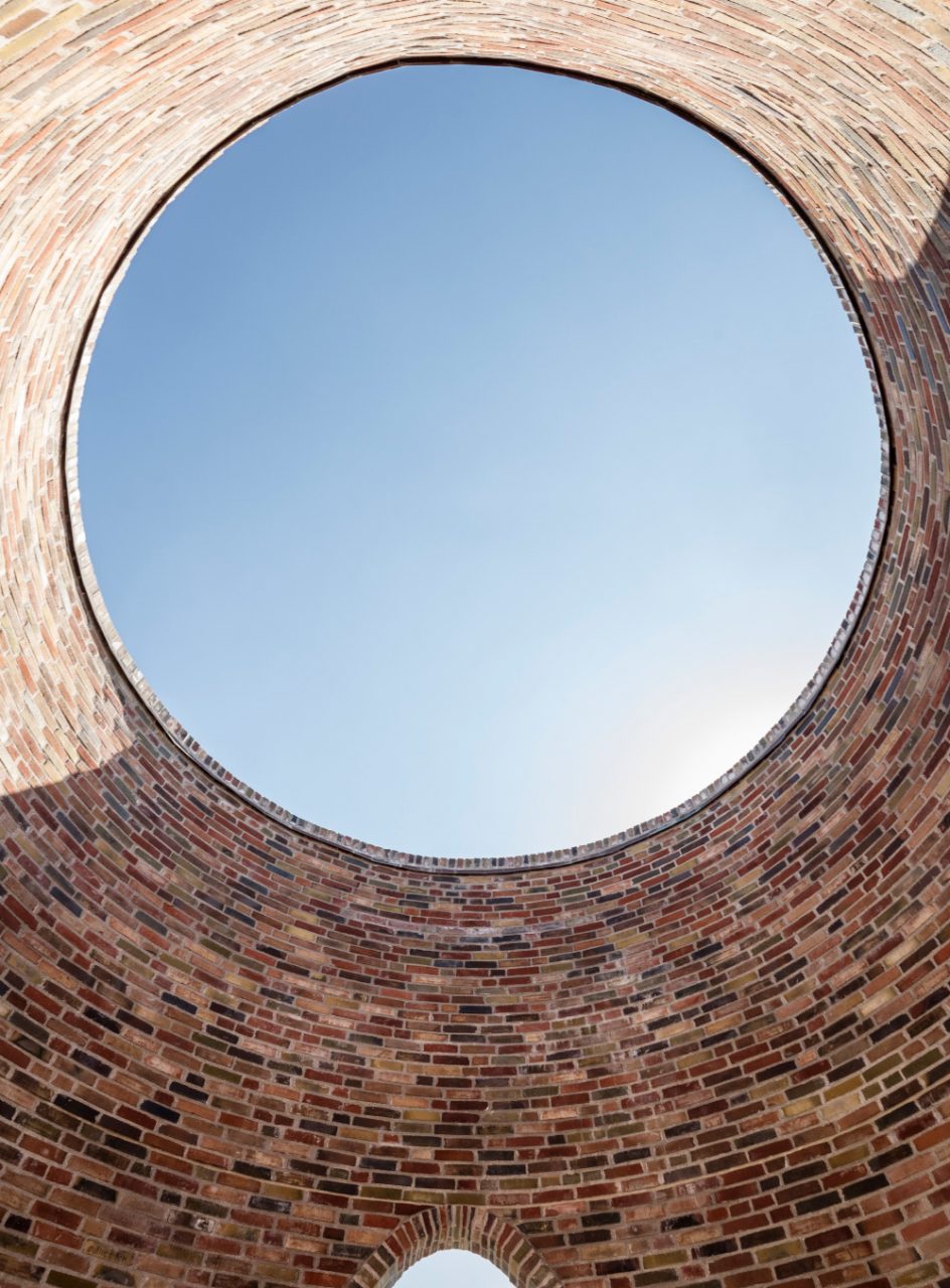 An oculus made of brick
