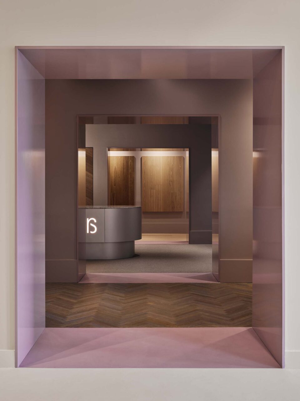 Relative Space by Ringo Studio