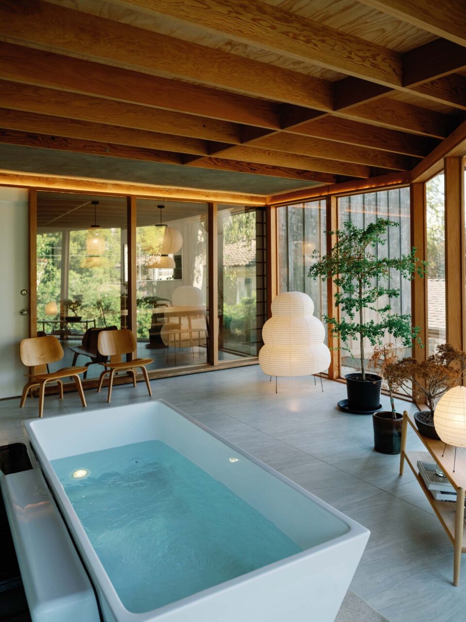A cold plunge and Sauna designed by OWIU and constructed by Inflexion Builds