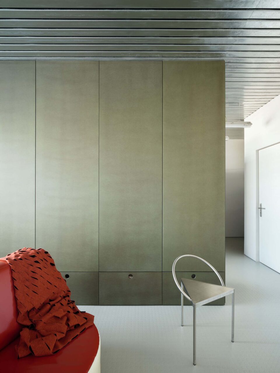 The cabinets designed by Hanghar