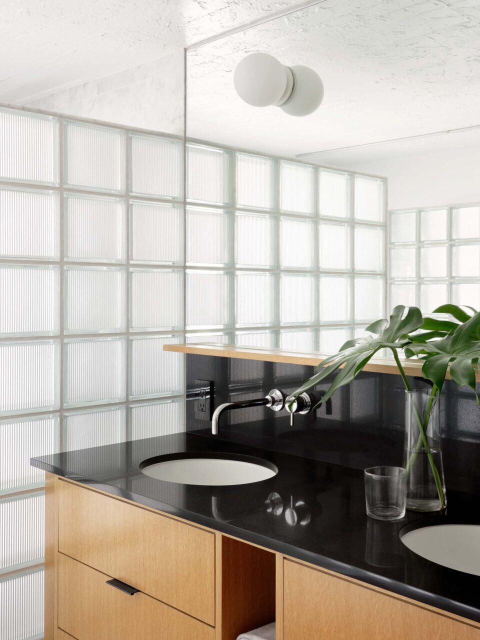 Hesselbrand design a bathroom in a flat