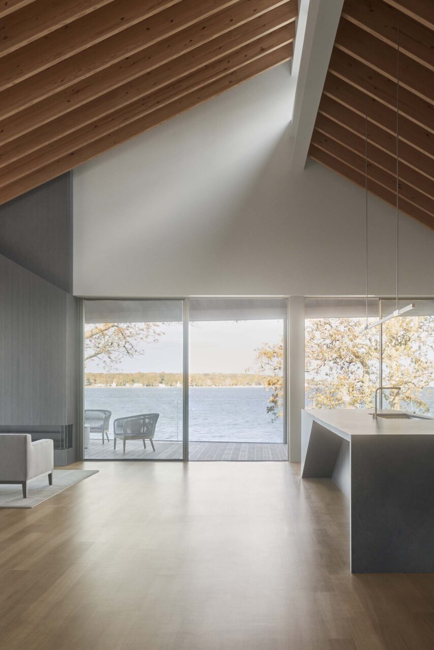 Osprey House by Desai Chia