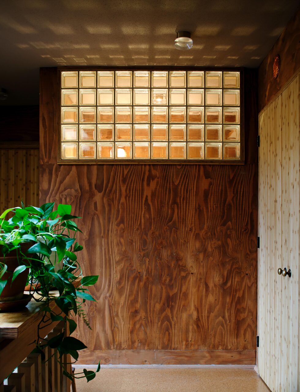 bldus home uses glass block