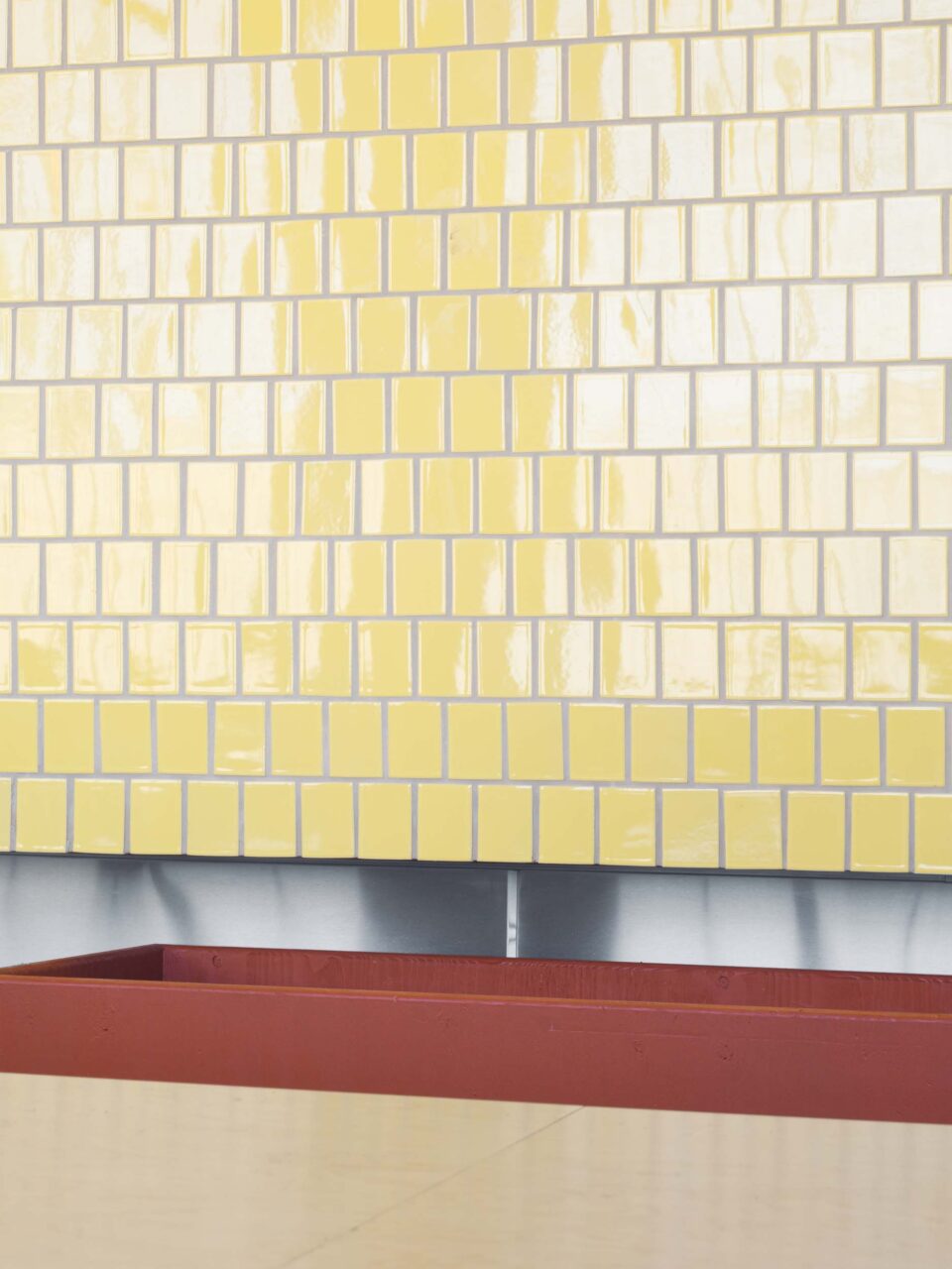 yellow and red details of pizza oven
