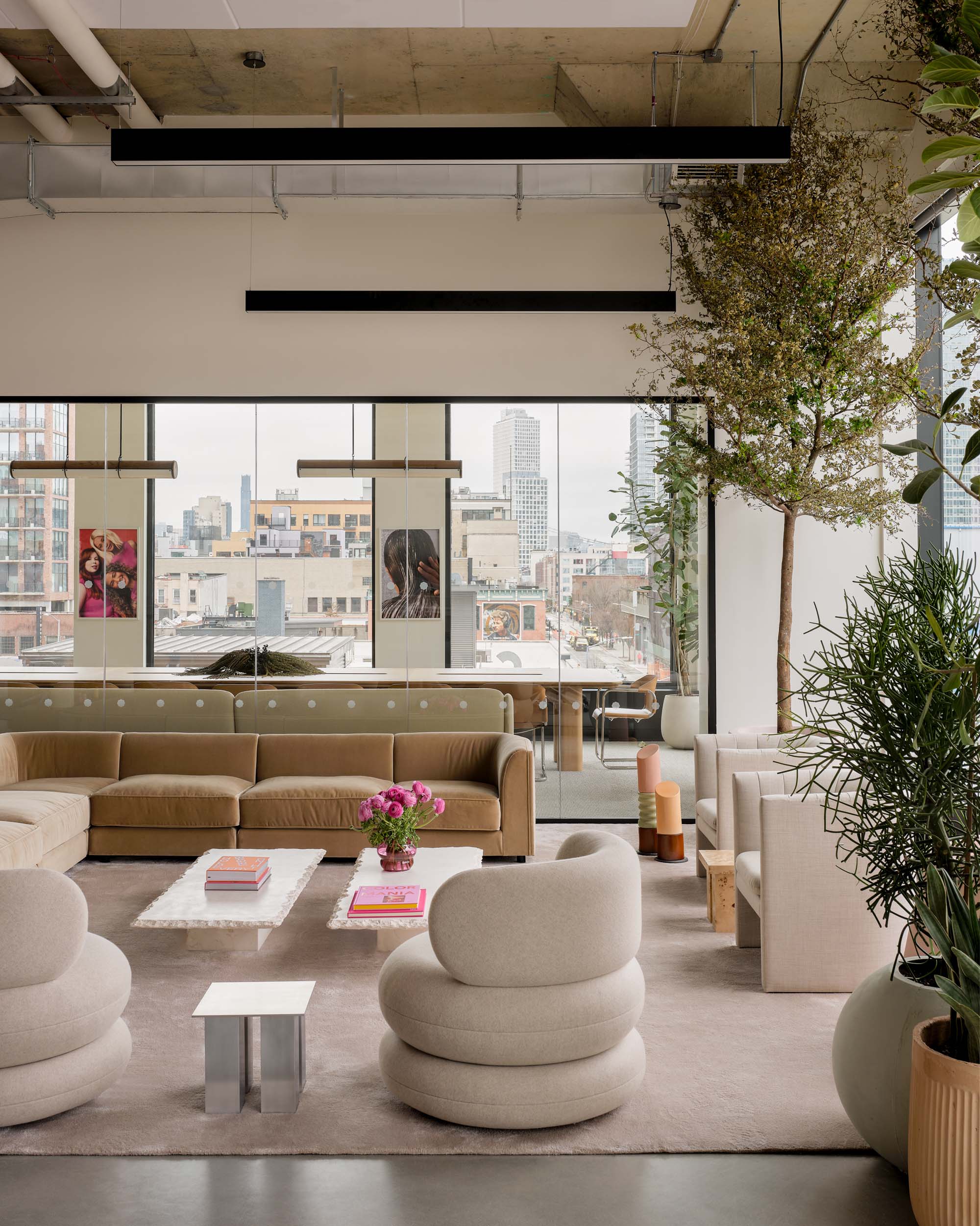 amika hq