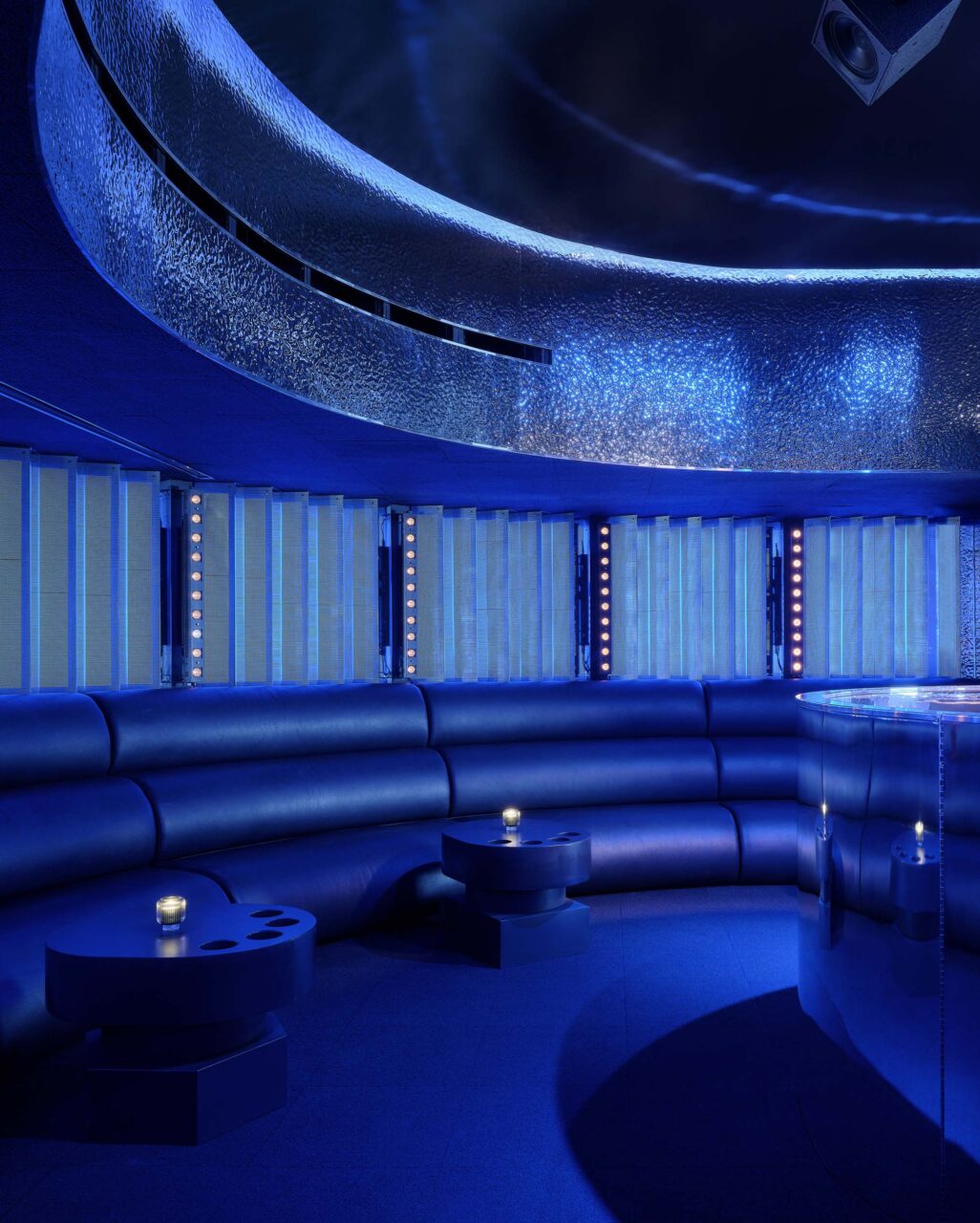 unveiled club