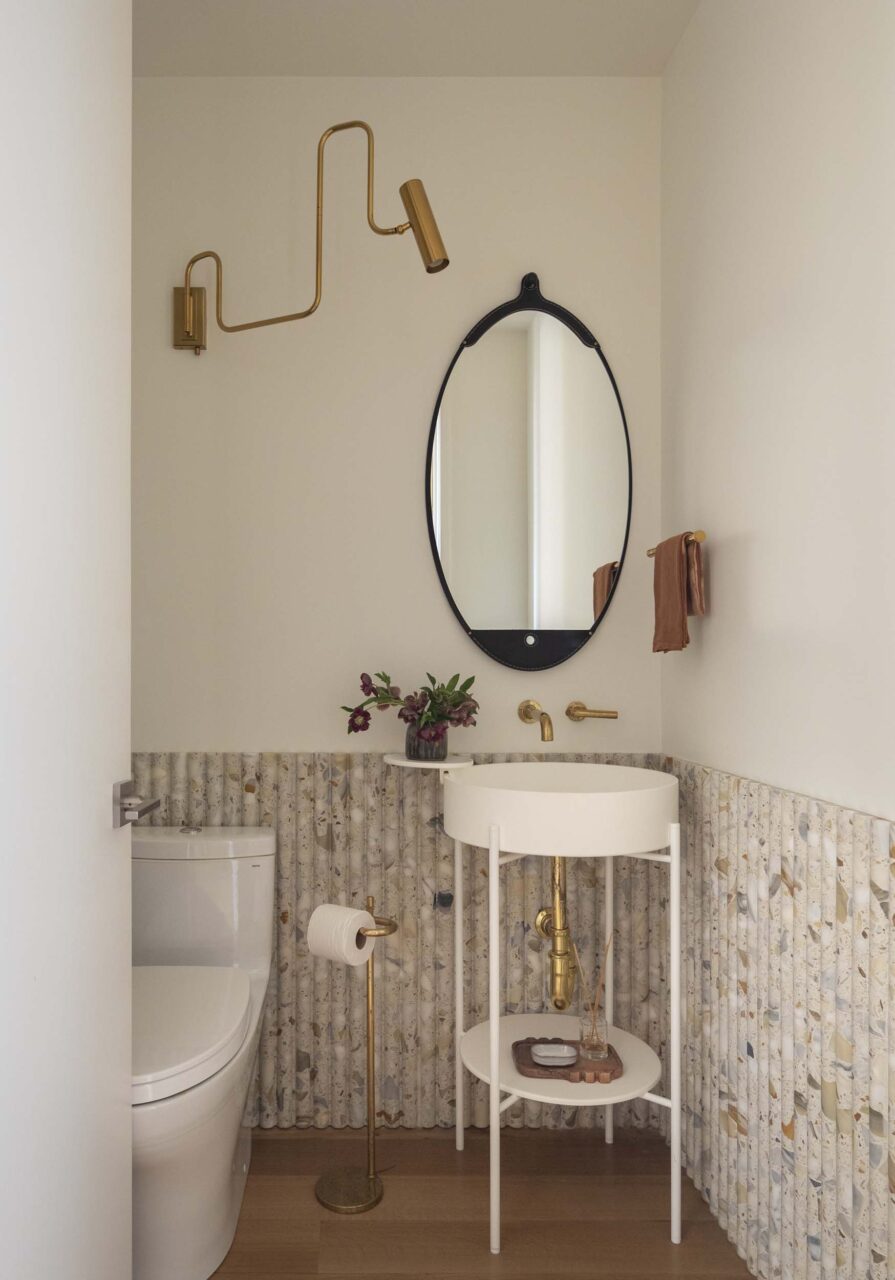 overhead architecture and jdf dedign bathroom