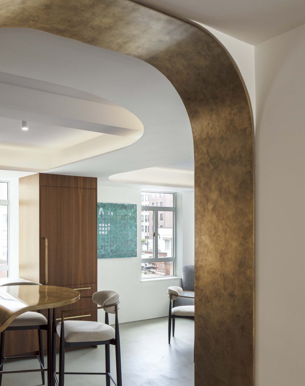 bronze lines archways