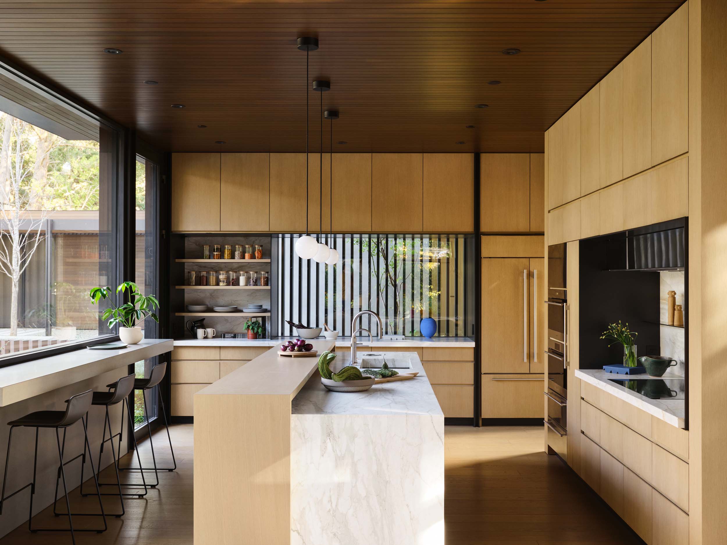 Aidlin Darling Design unites landscape, architecture, and