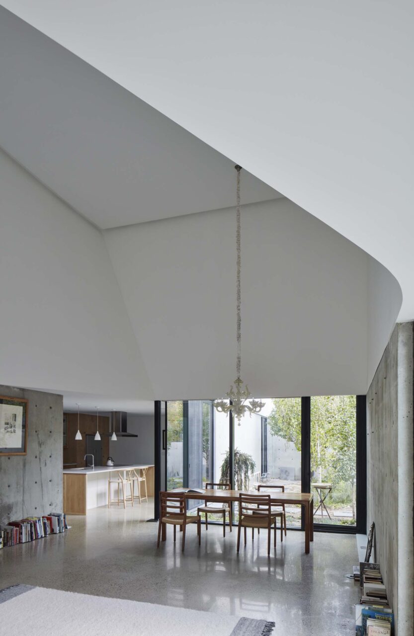 arthur residence dining room