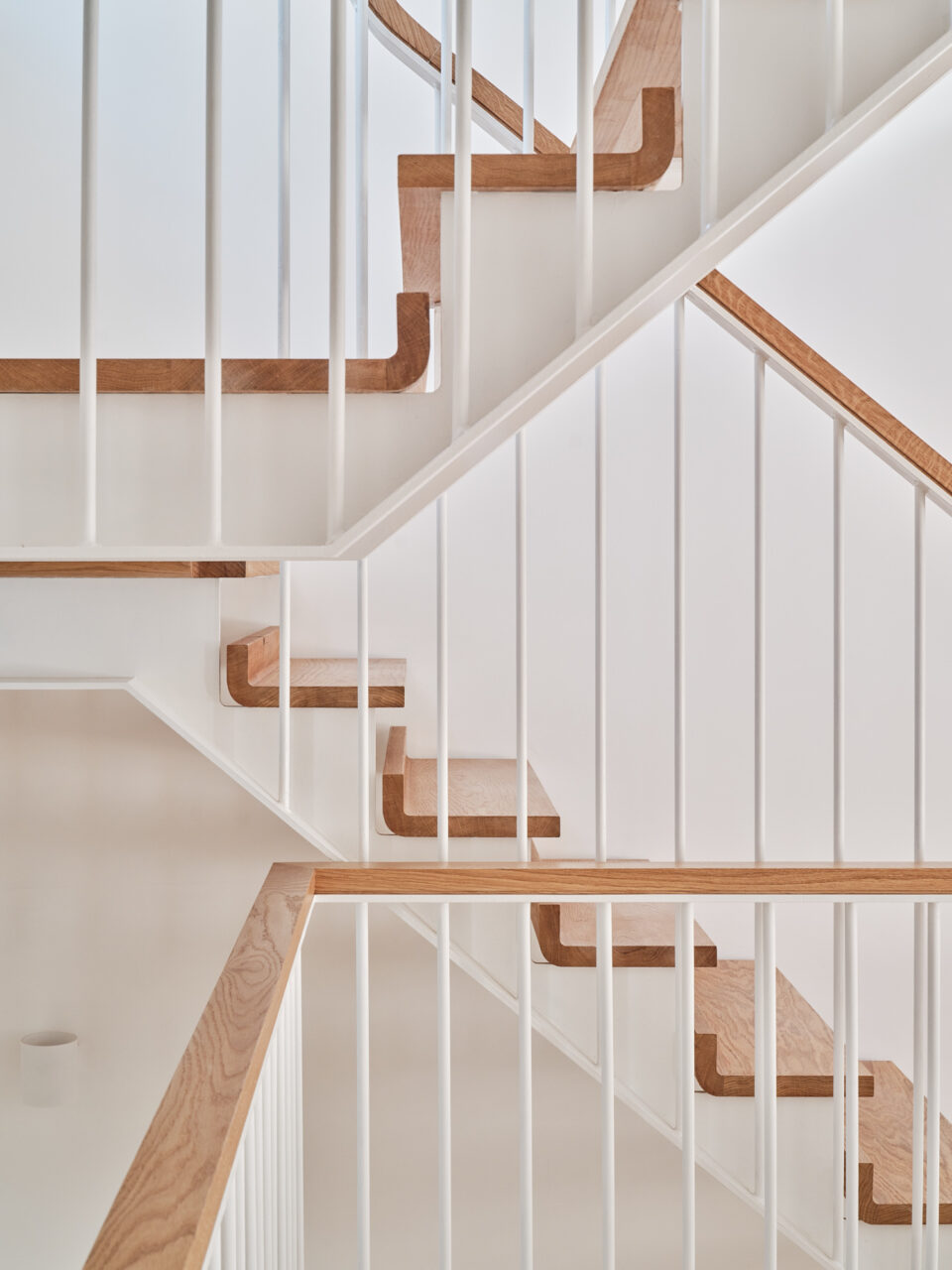stairs with thin railings