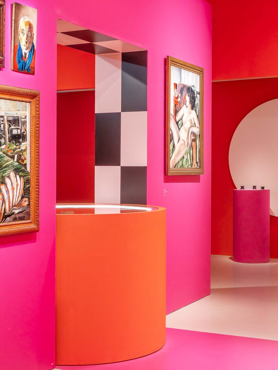 wall modules at fashion exhibit