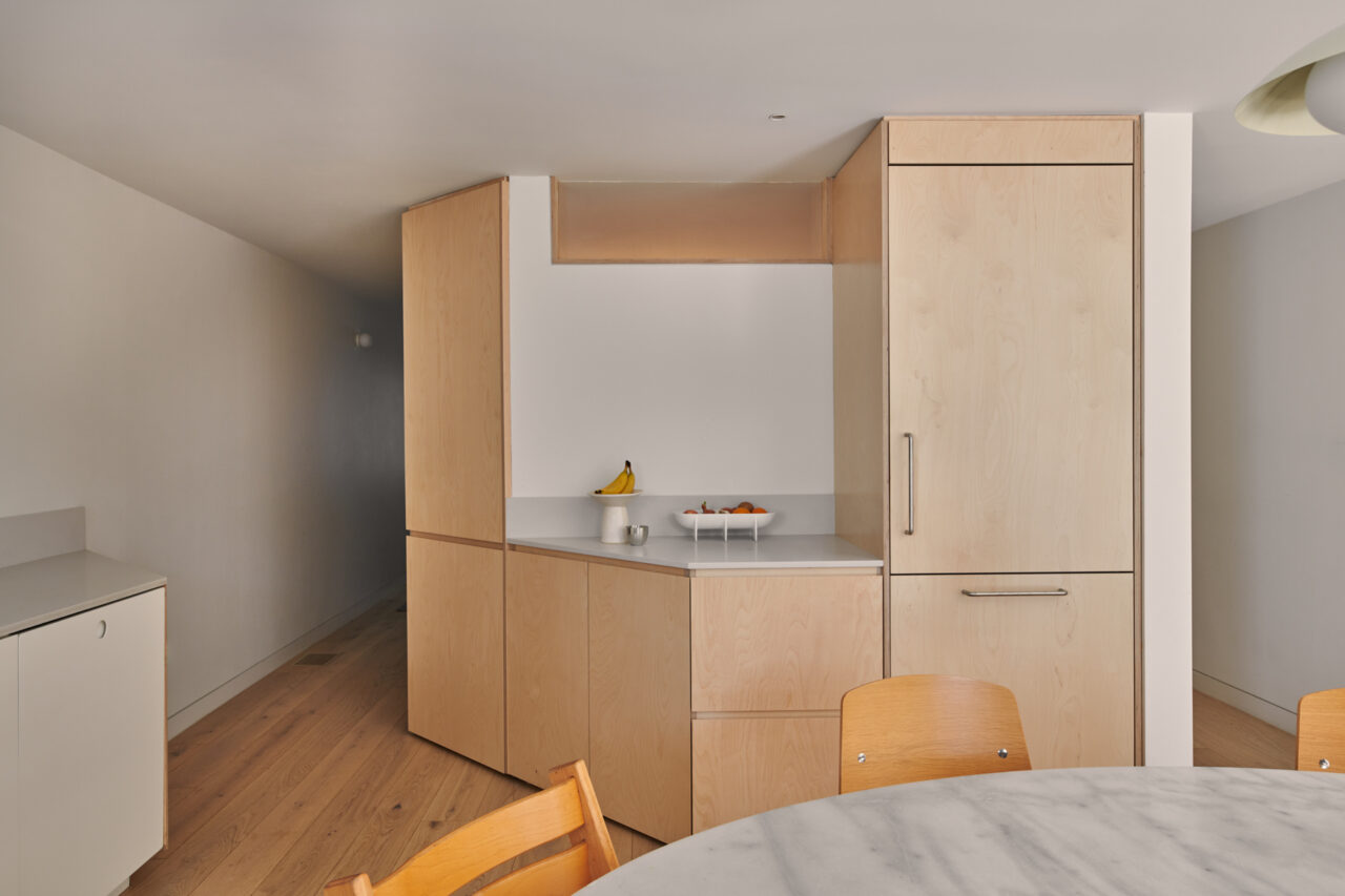 pocket knife apartment