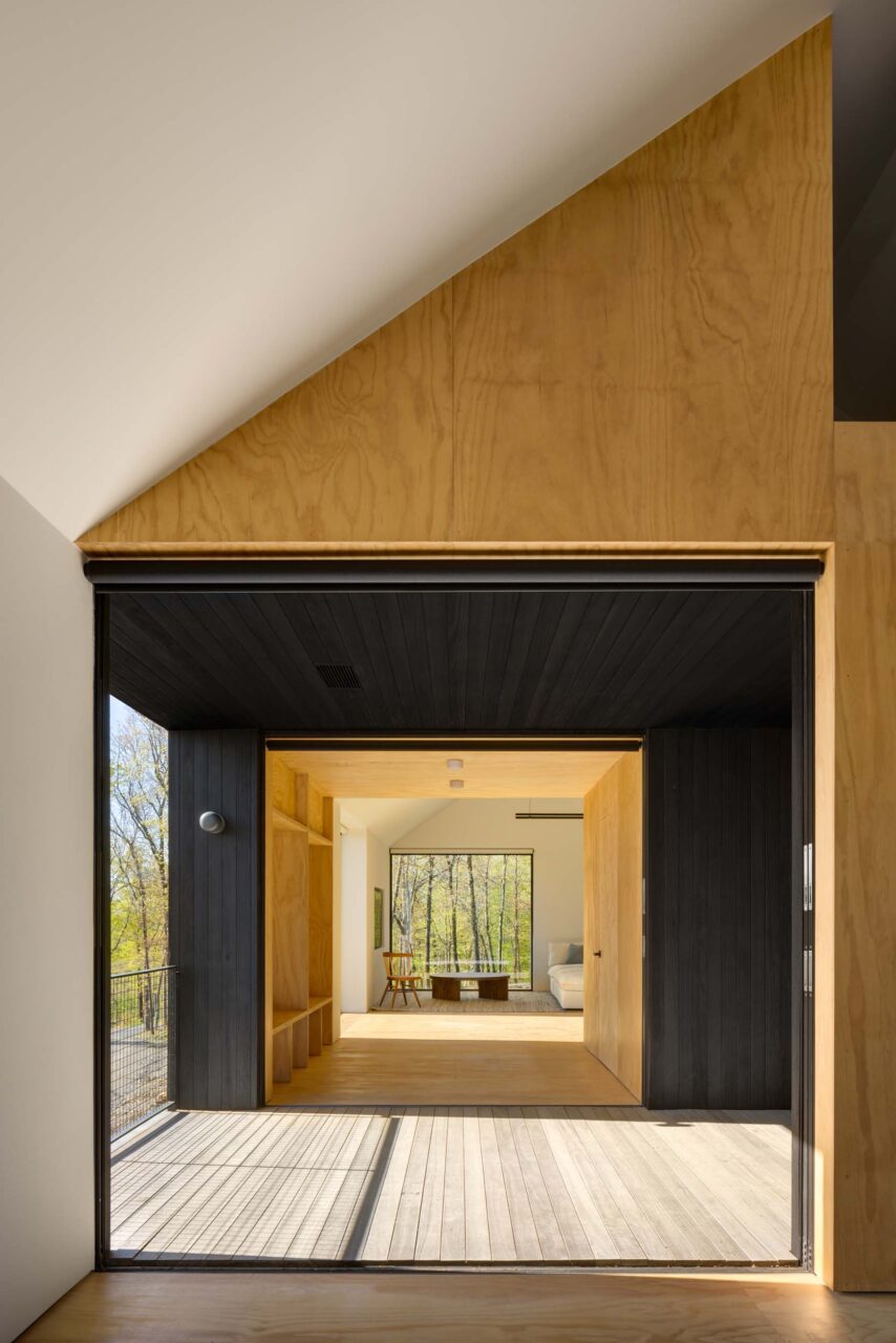 ridge barn
