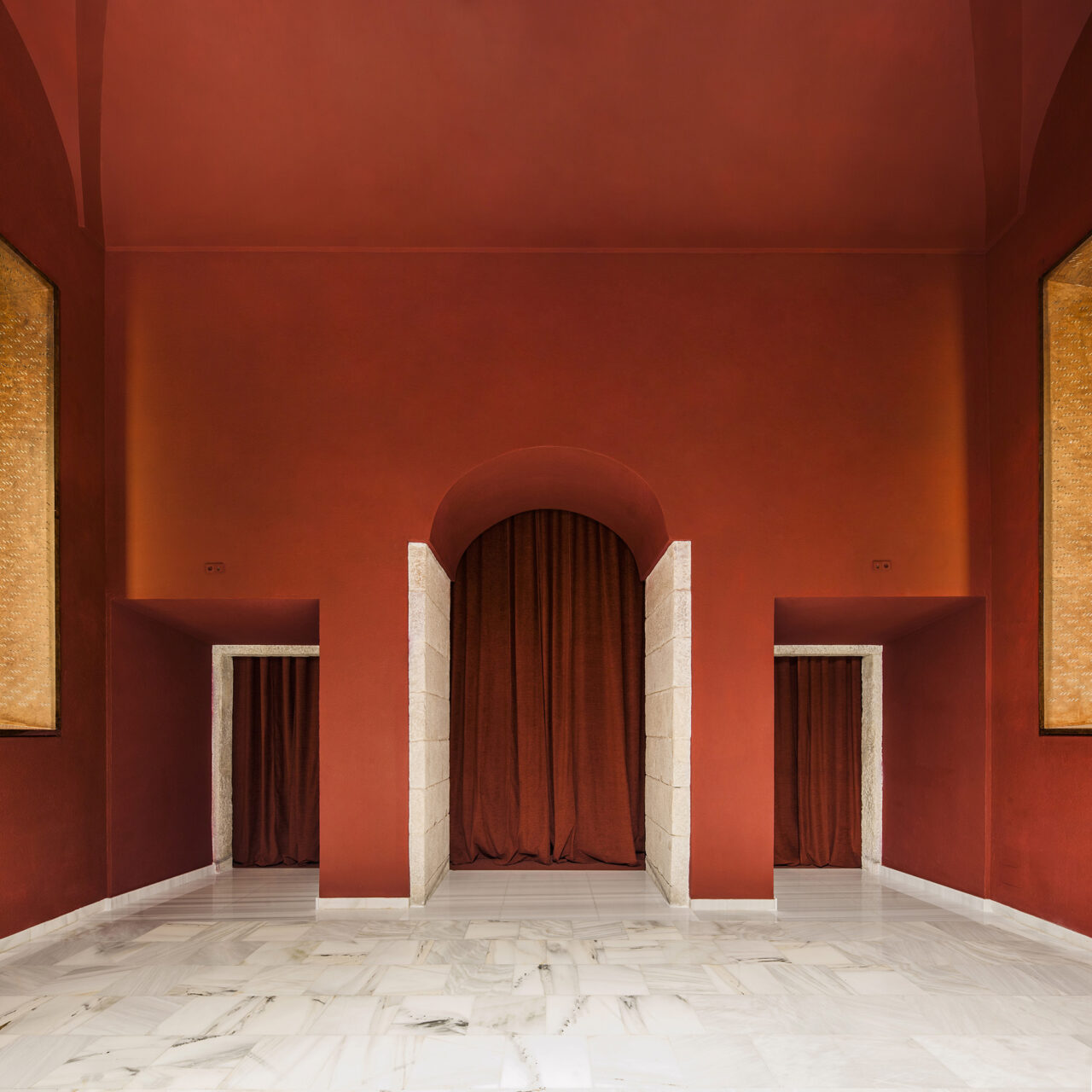 hallway into reina sofia cinema