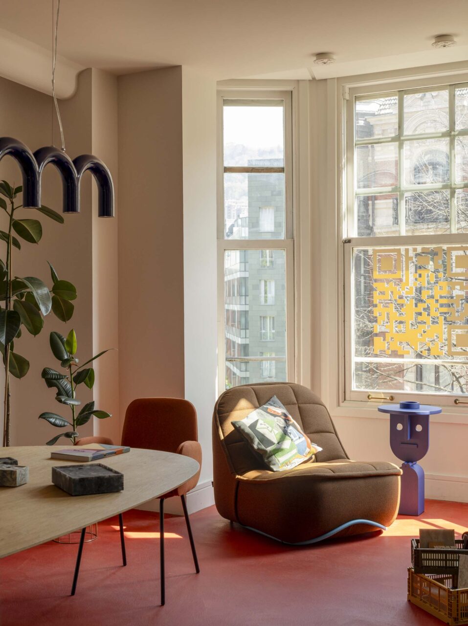 miniforms in office