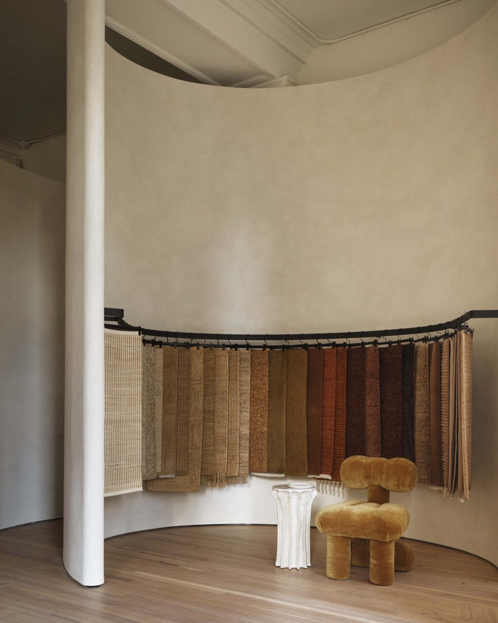 curved wall