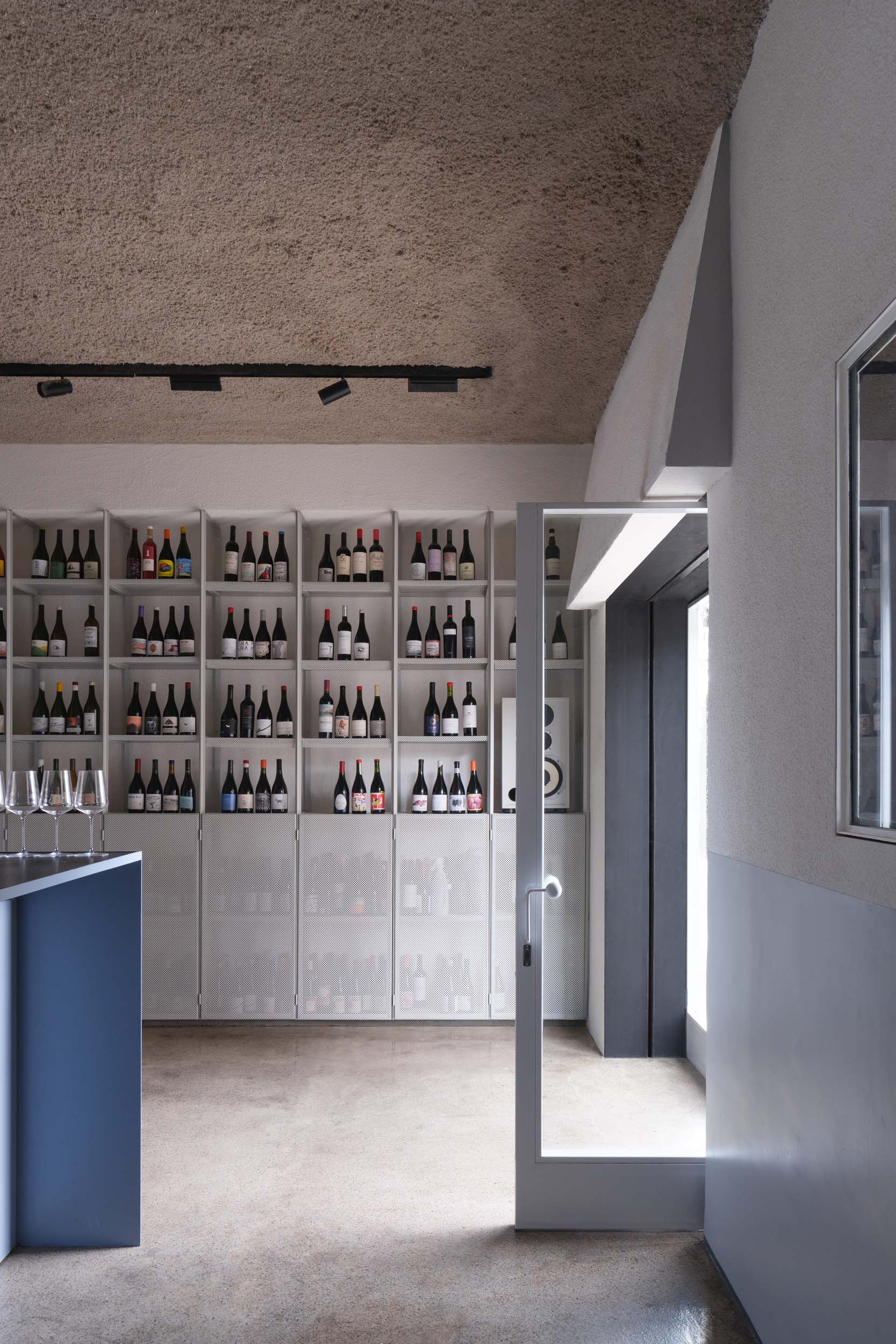 wine shop