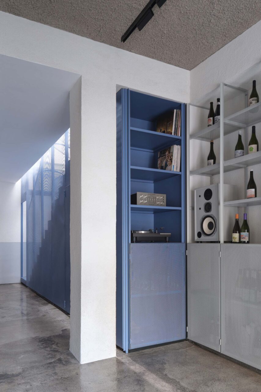 wine library
