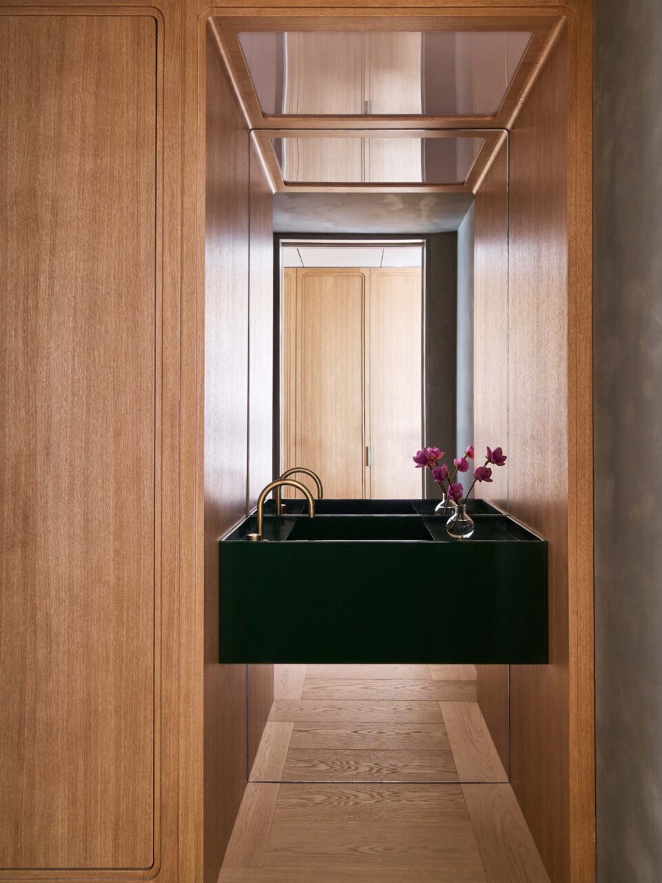 floating sink