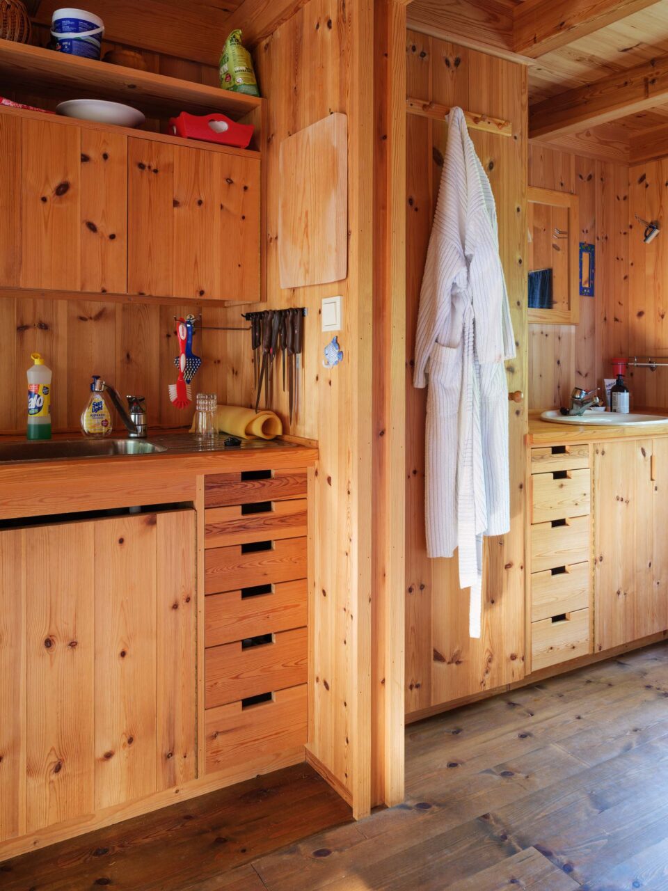 summerhouses