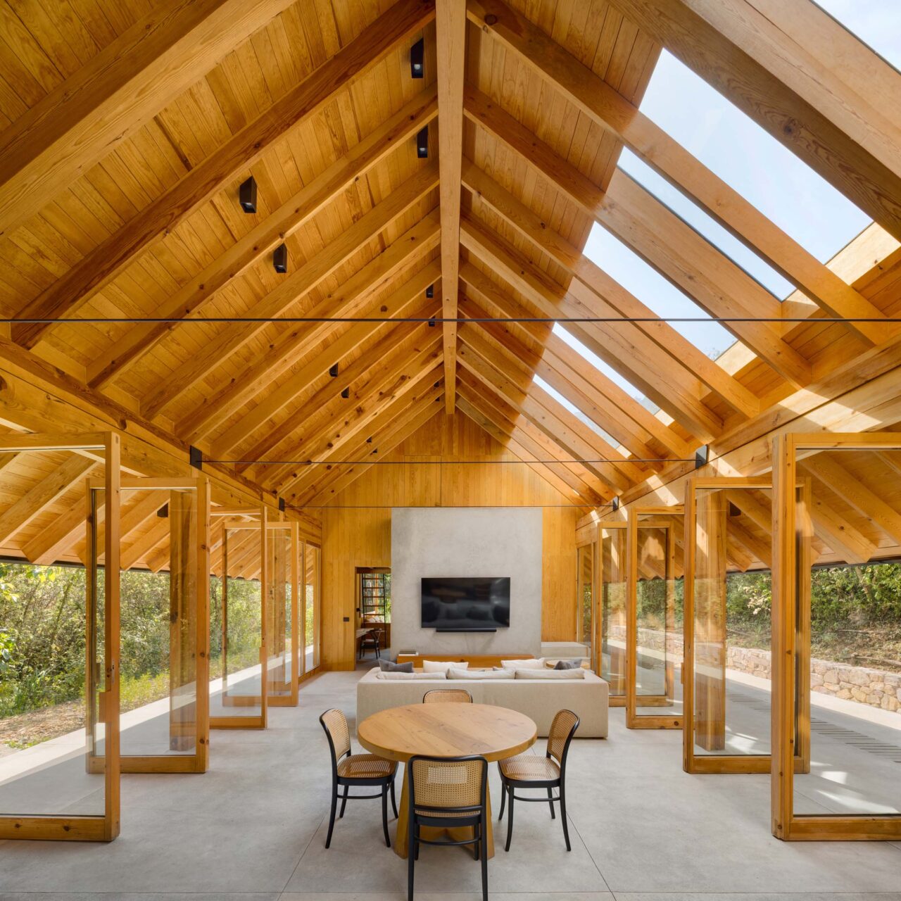 wood volume dining room